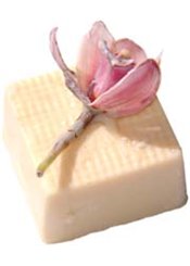 LUSH Barre de massage Amazone